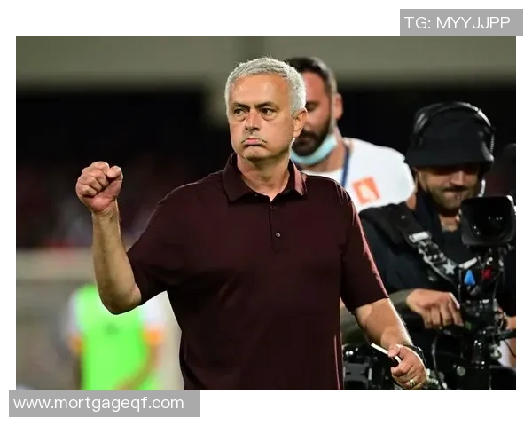 曼联名宿怒骂穆帅：滚出英超！或成未来英甲最极端教练