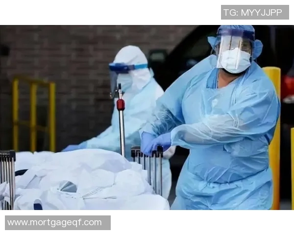 那不勒斯新冠疫情持续恶化，市民呼吁政府出台更严格措施