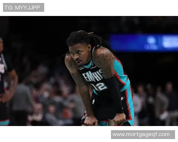 鹈鹕队逆转击败国王队，威廉姆斯全能表现引爆全场